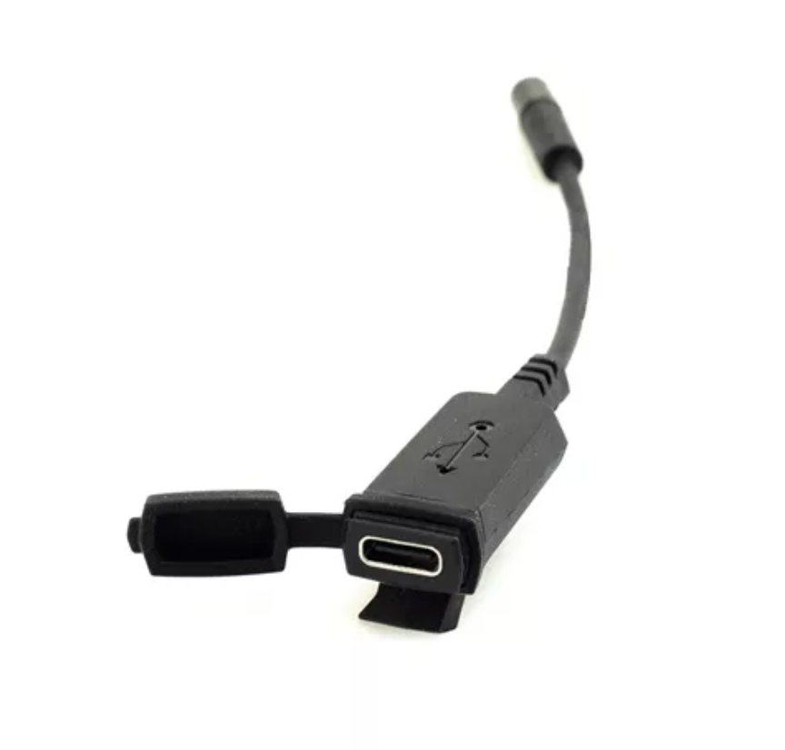 FIT USB-C Ladebuchse 1.5 A mit Schutzkappe und Clip in 70mm oder 400mm Kabellänge